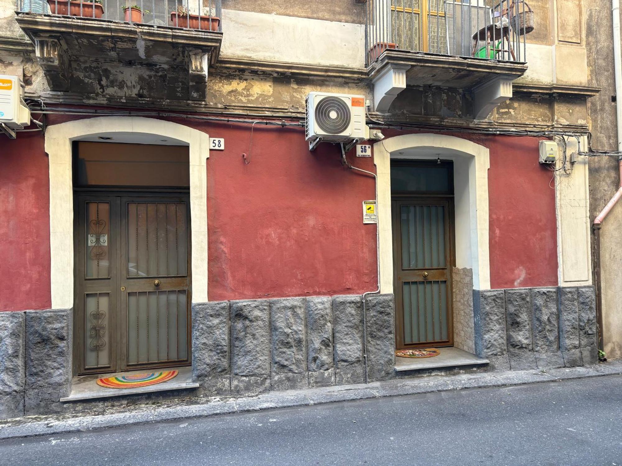 Da Marieddu Appartamento Indipendente In Centro Citta Catania Exterior photo